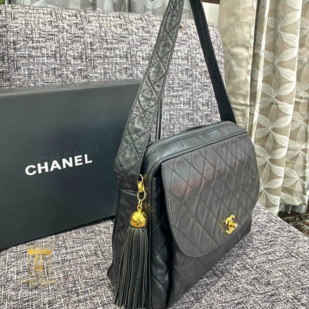 Chanel Vintage 90's Black Caviar Quilted Classic Flap Crossbody Shoulder Bag - Picture 13 of 15